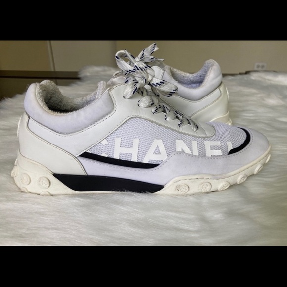 Authentic Chanel leather trainers size 39 - Picture 6 of 15